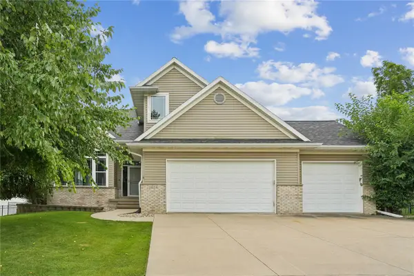 2654 Mulberry Ct, Marion, IA 52302