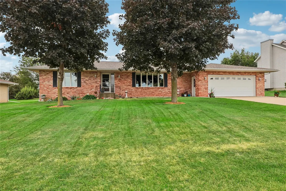 403 4th Street E, Newhall, IA 52315 - #1