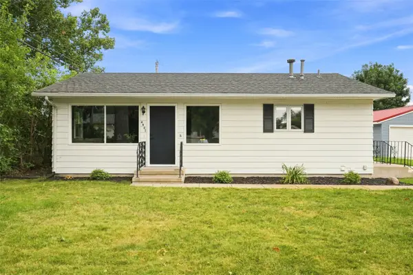 4402 Lee Street Ne, Cedar Rapids, IA 52402