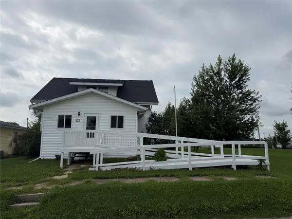 322 1st Street, Atkins, IA 52206