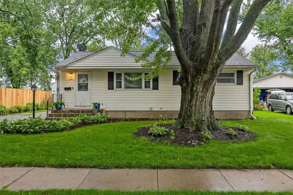 1411 Plum St, Iowa City, IA 52240