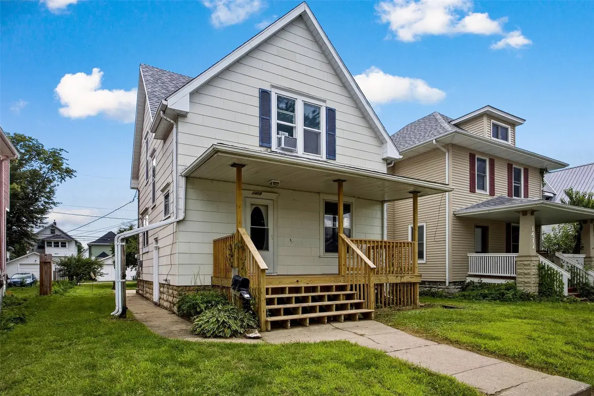 1419 6th Avenue Se, Cedar Rapids, IA 52411 - #1