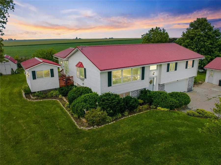 6671 18th Ave, Keystone, IA 52249 - #2