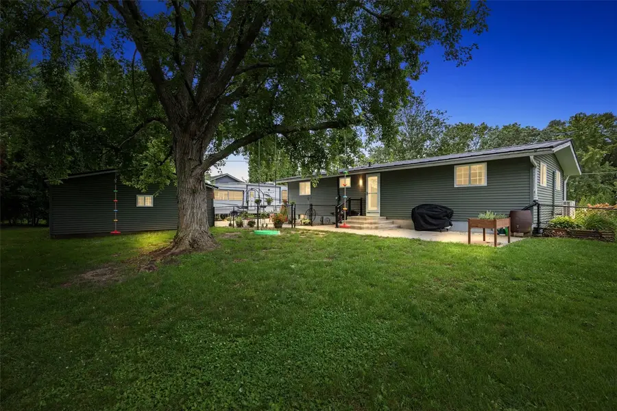 148 Delhi Road, Manchester, IA 52057 - #2