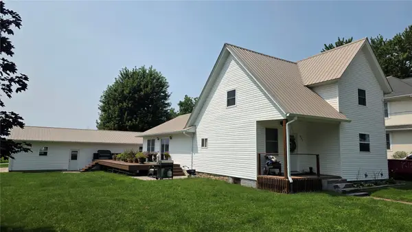 403 N Washington St, Lisbon, IA 52253