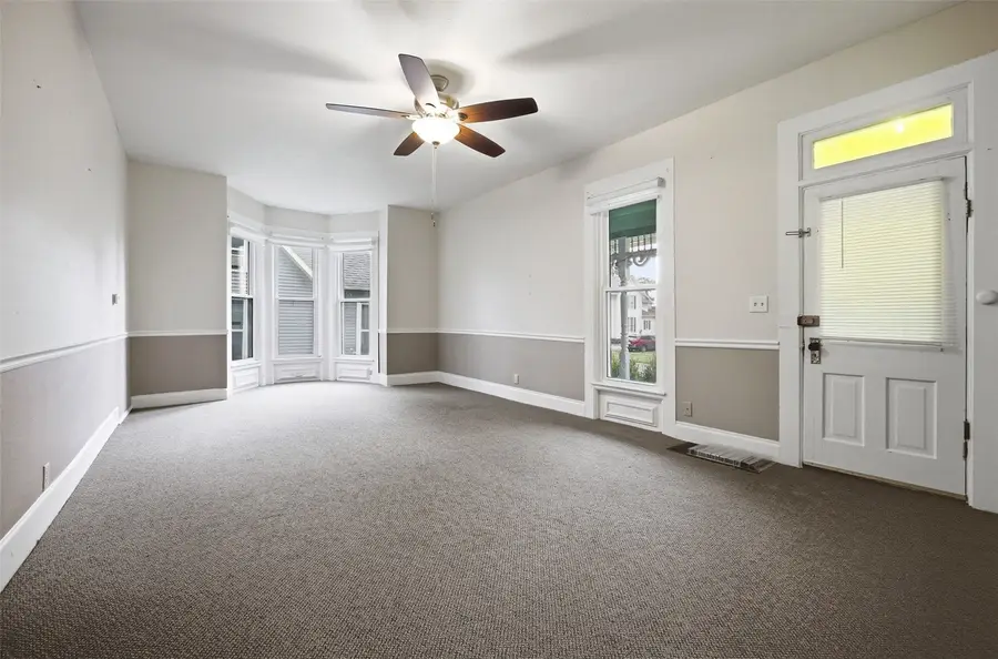 620 N Marion Avenue, Washington, IA 52353 - #2
