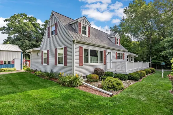 5504 Tower Terrace Road Ne, Cedar Rapids, IA 52411