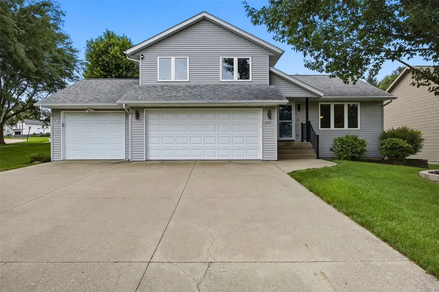 1773 Parkway Dr, Coralville, IA 52241 - #2