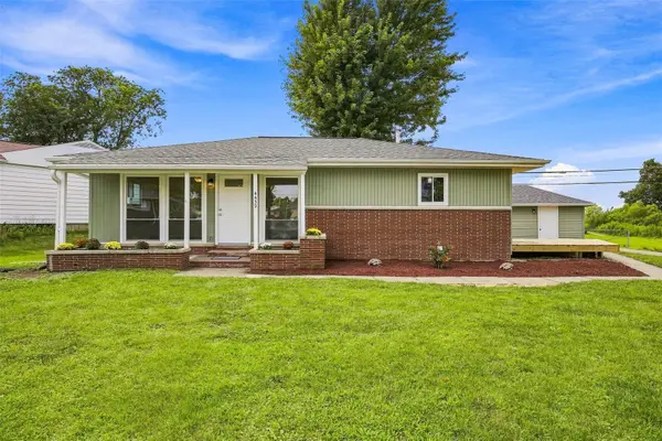 4432 Regal Avenue Ne, Cedar Rapids, IA 52402