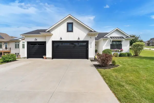 2908 Diamond Mil Circle, Coralville, IA 52241