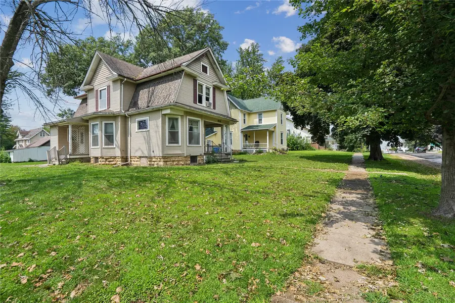414 6th Avenue, Clarence, IA 52216 - #2