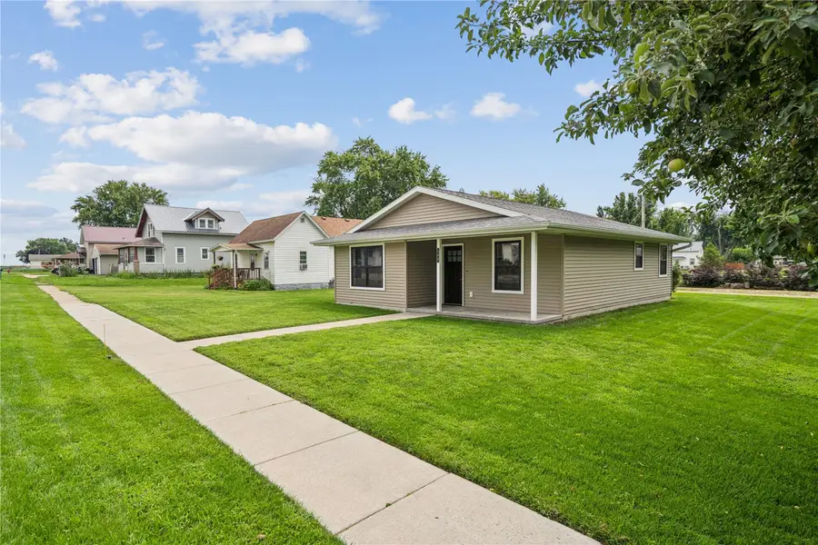 209 E Lincoln Way, Wheatland, IA 52777 - #2