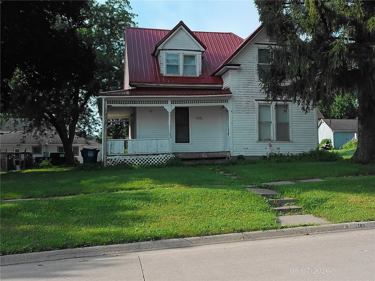 703 5th Street, Victor, IA 52347 - #1
