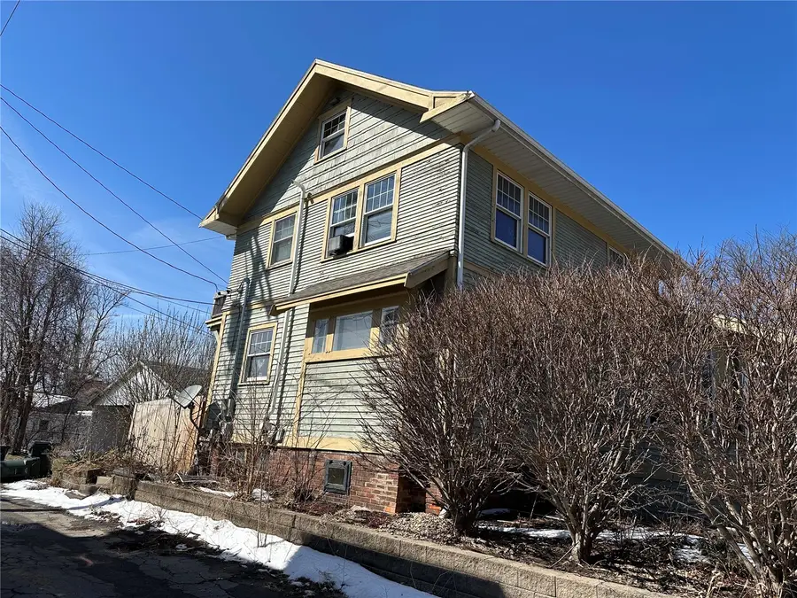 335 19th Street Se, Cedar Rapids, IA 52403 - #2