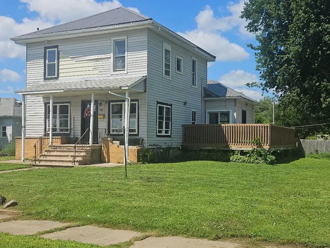 112 11th Street, Belle Plaine, IA 52208 - #1