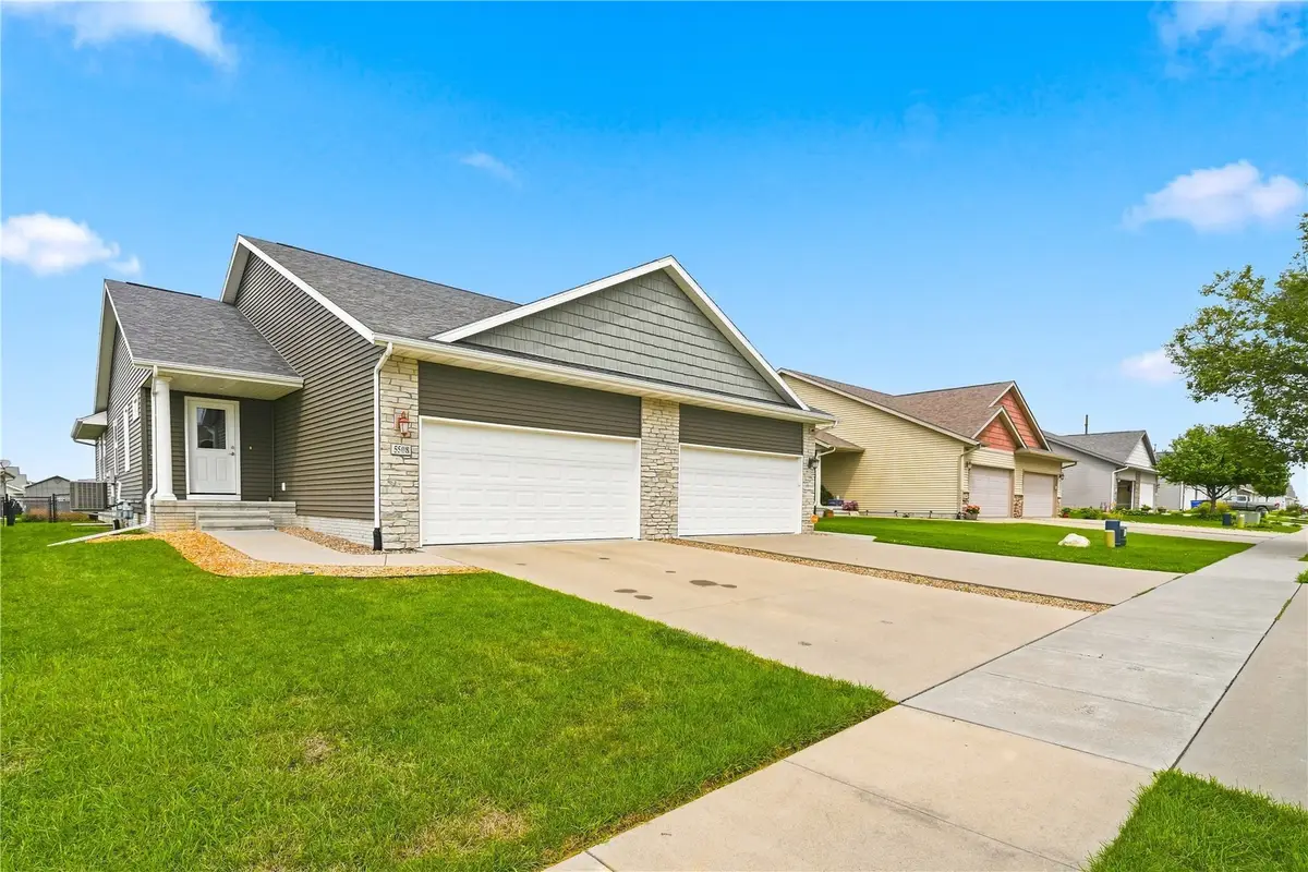 5508 Dostal Drive Sw, Cedar Rapids, IA 52404 - #1