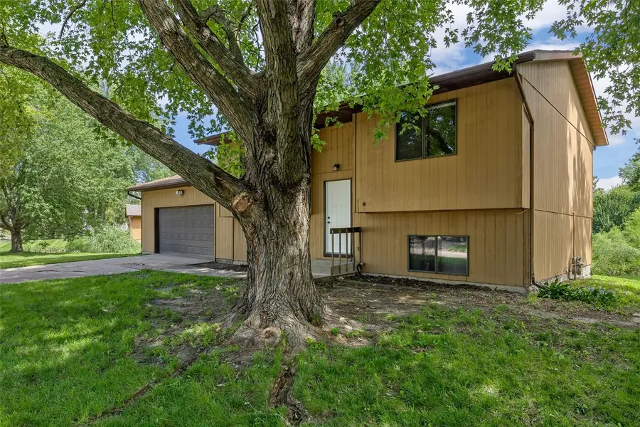 70 Heritage, North Liberty, IA 52317 - #2
