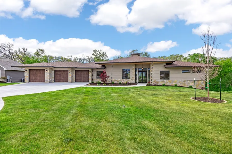 215 Northridge, Kalona, IA 52247 - #2