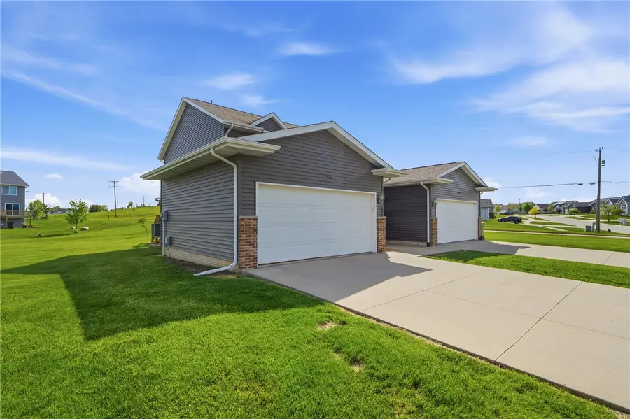 3104 Blackberry Circle Sw, Cedar Rapids, IA 52404 - #2
