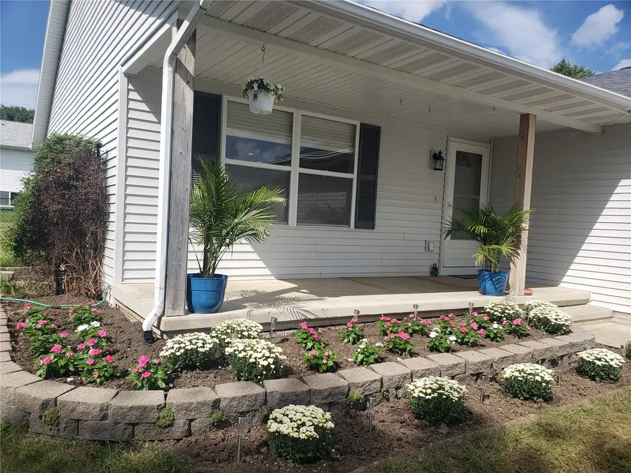 5500 Kacena Avenue, Marion, IA 52302 - #2