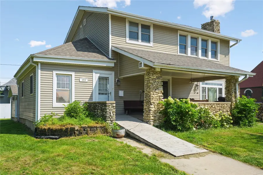 125 E 3rd Street, Monticello, IA 52310 - #3