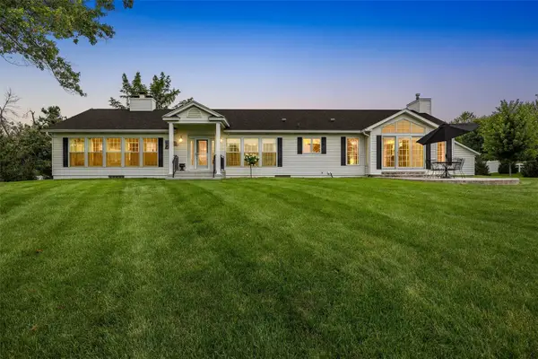 6000 Beverly Road Sw, Cedar Rapids, IA 52404