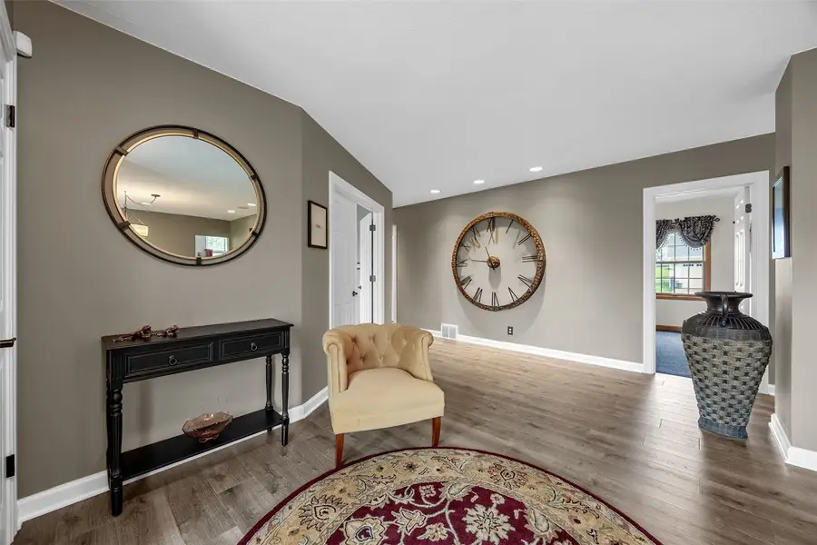 6000 Beverly Road Sw, Cedar Rapids, IA 52404 - #2