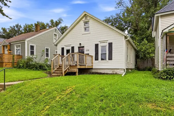 258 12th Street Nw, Cedar Rapids, IA 52405