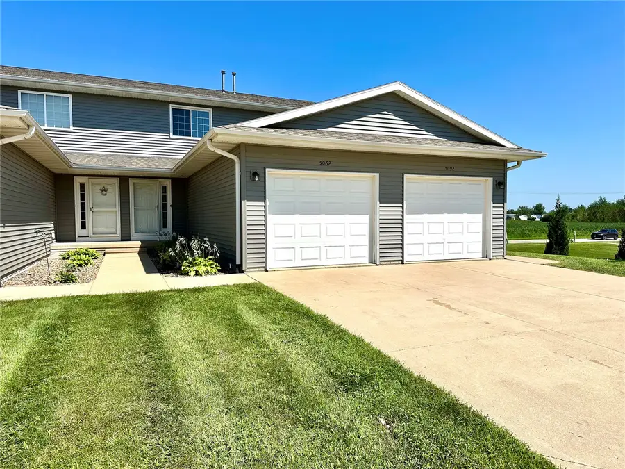 5062 Foxtail Court, Marion, IA 52302 - #2