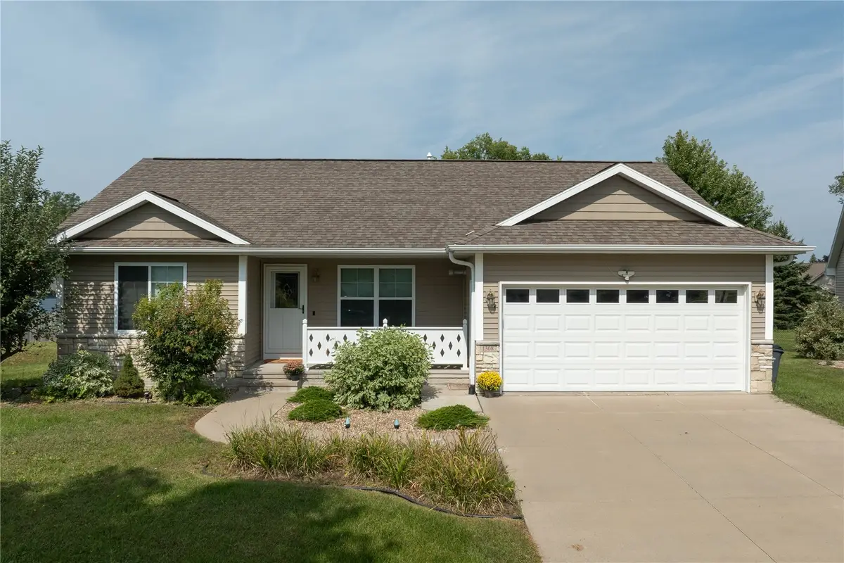 1308 Deer Run Ne, Cedar Rapids, IA 52402 - #1