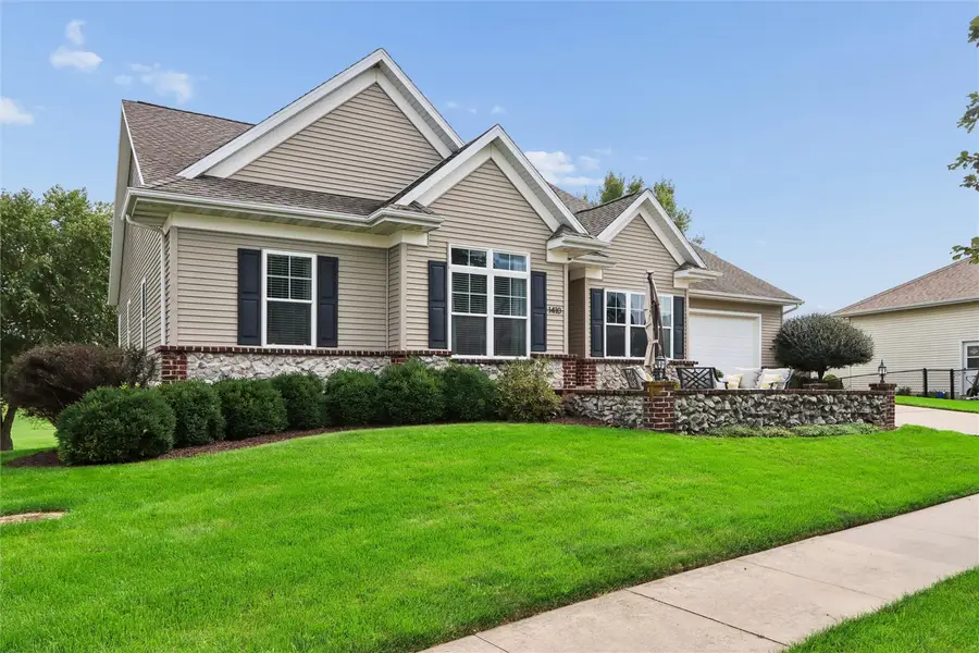 1410 10th Street Sw, Mount Vernon, IA 52314 - #3