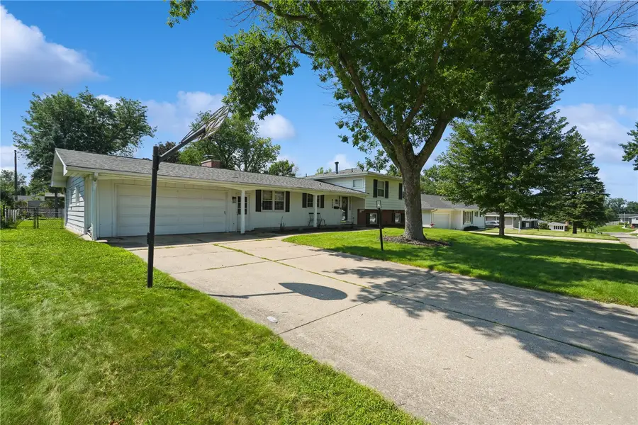 3109 Terry Drive Se, Cedar Rapids, IA 52403 - #2