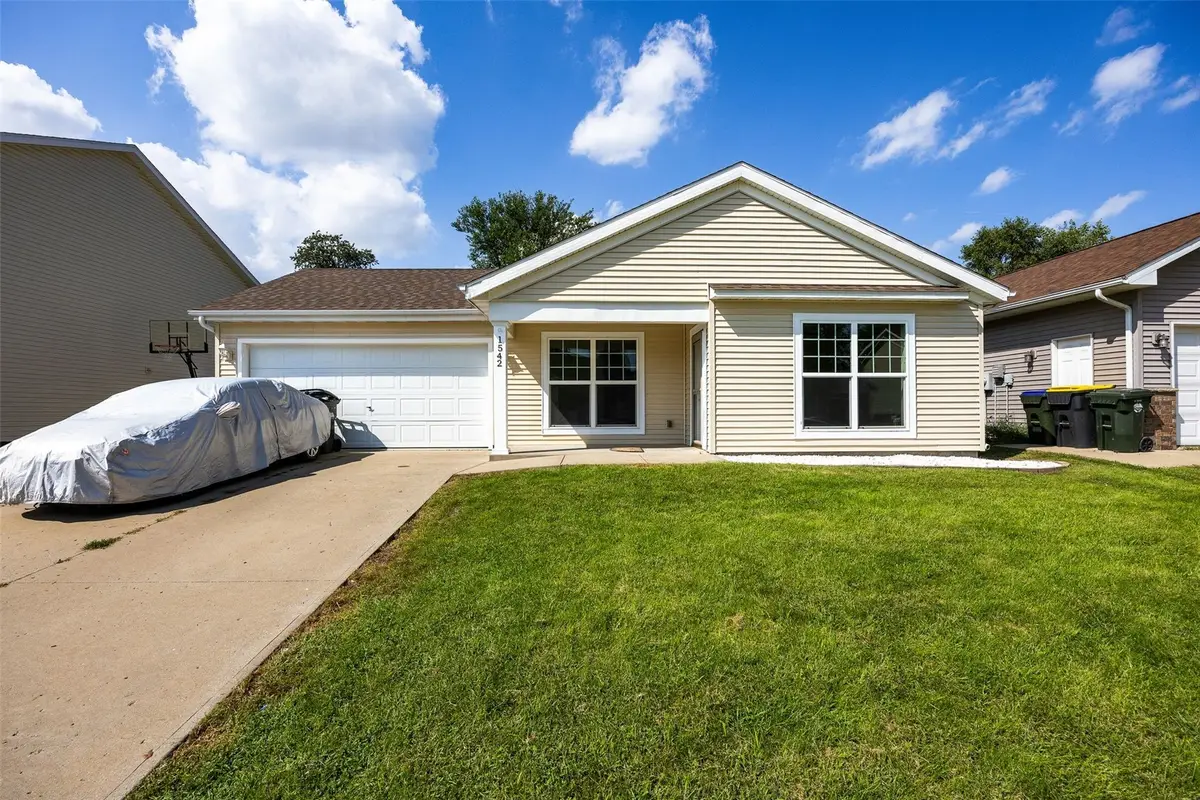 1542 Dickenson Lane, Iowa City, IA 52240 - #1