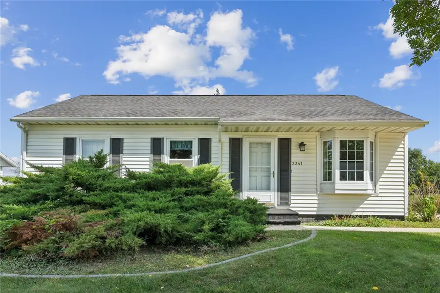 3341 Dunham Drive Sw, Cedar Rapids, IA 52404 - #2