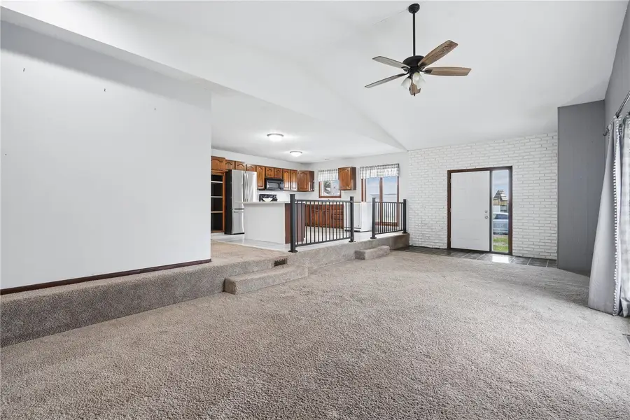 1056 W Ave, Norway, IA 52318 - #2