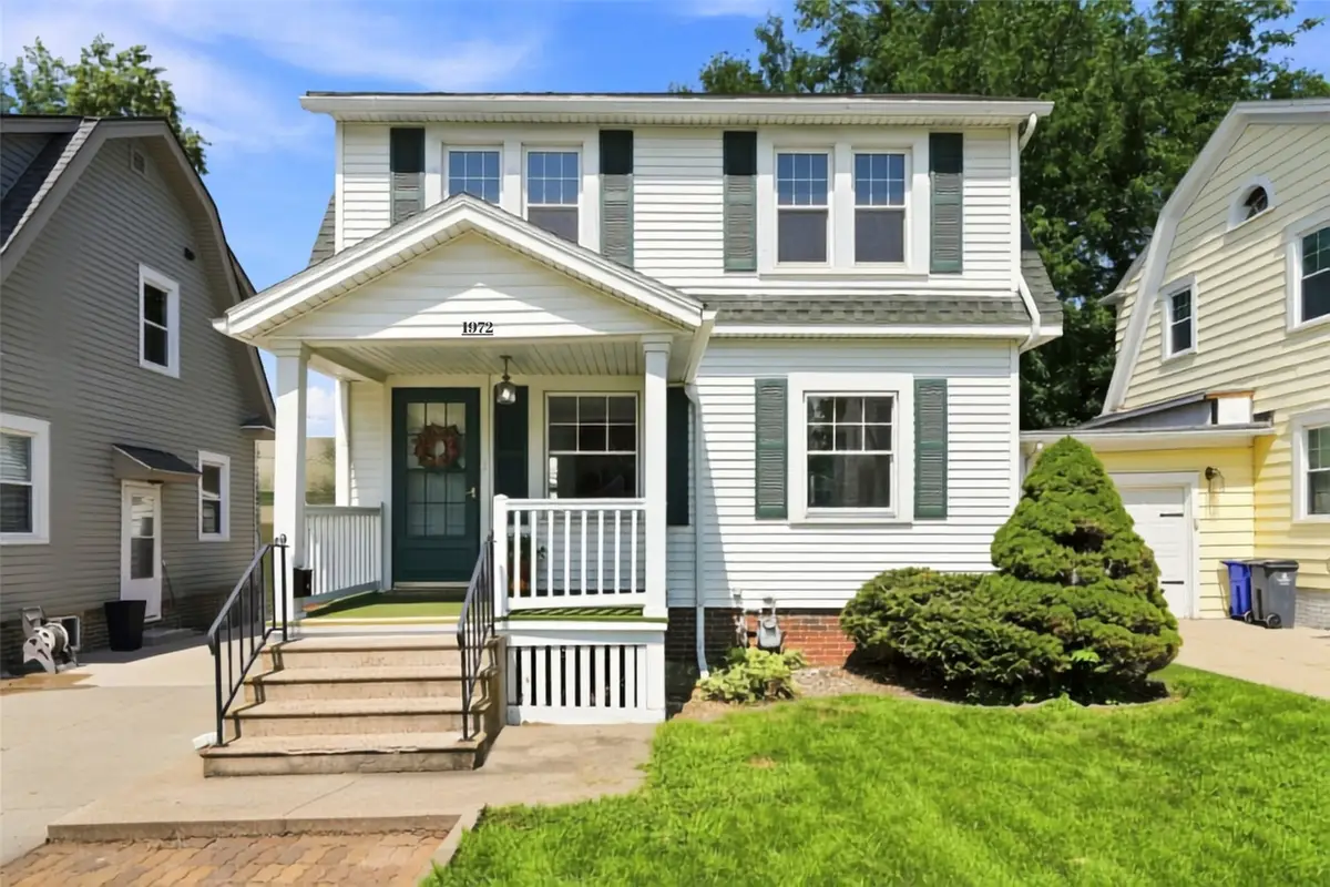 1972 2nd Avenue Se, Cedar Rapids, IA 52403 - #1