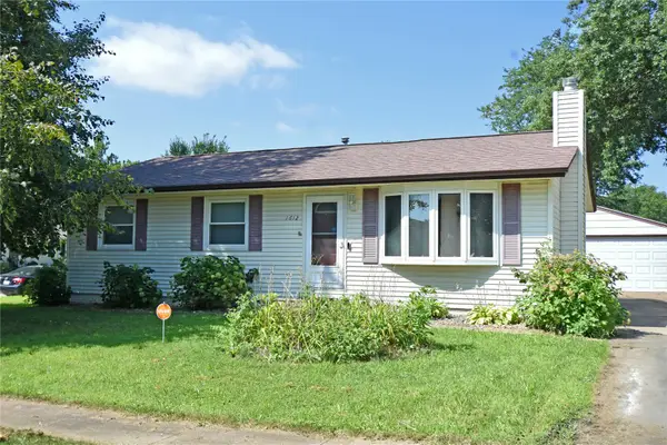 1612 Woodside Court Nw, Cedar Rapids, IA 52405
