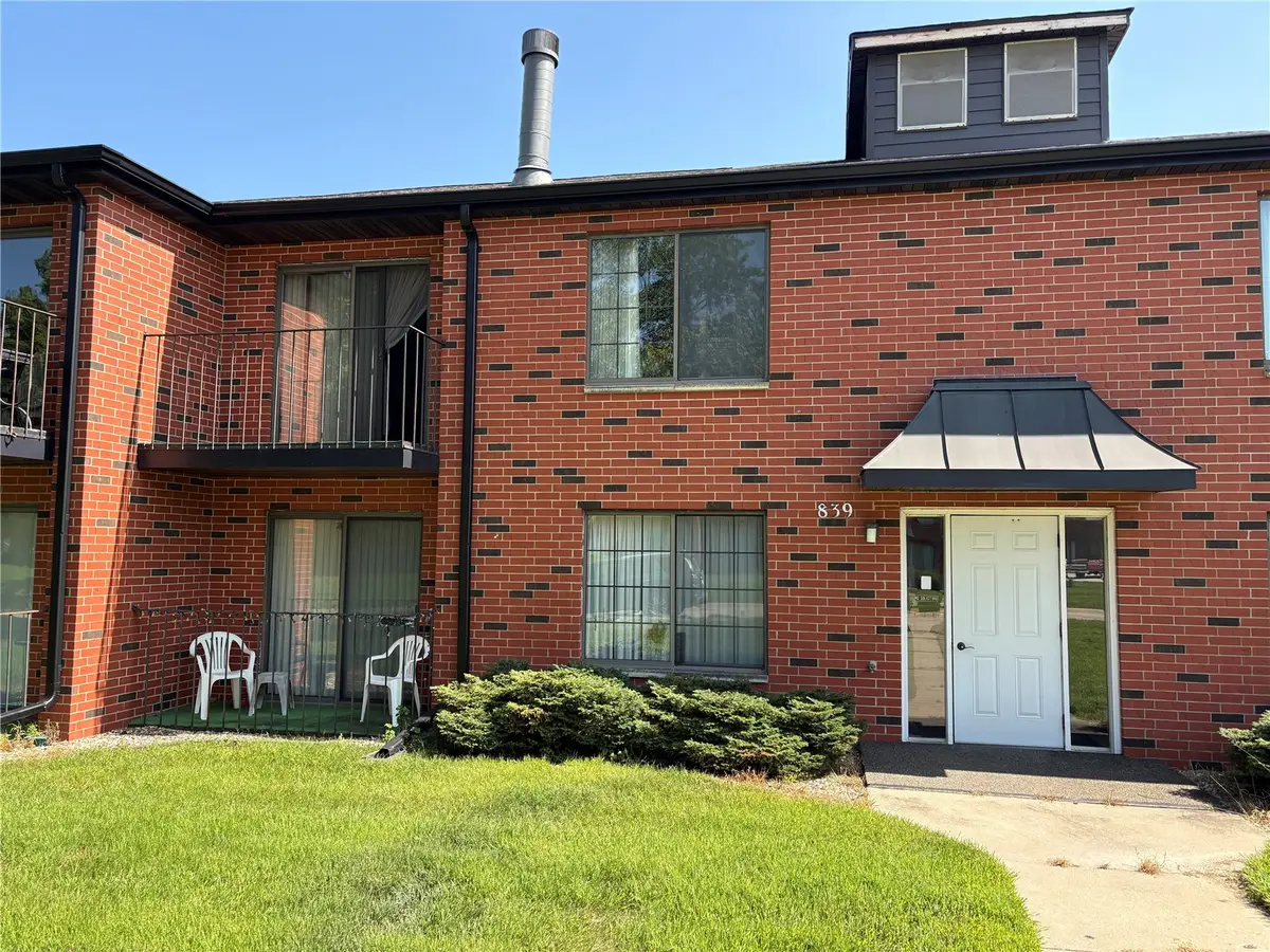 839 Kerry Lane Se #51, Cedar Rapids, IA 52403 - #1
