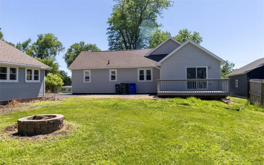 1230 Belmont Parkway Nw, Cedar Rapids, IA 52405 - #3