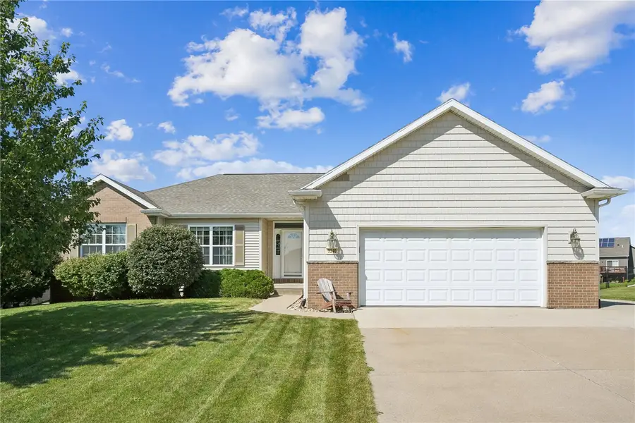 3340 Edgebrooke Drive, Marion, IA 52302 - #2
