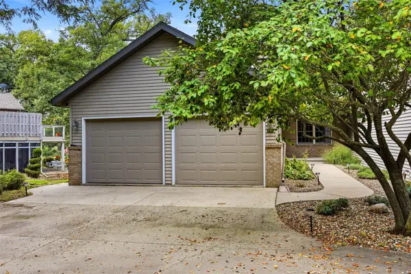 701 135th Drive, Amana, IA 52203