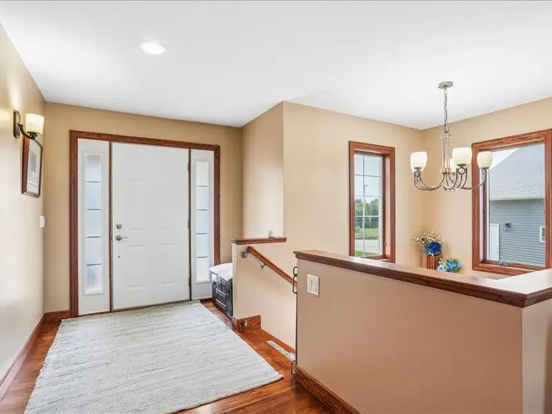 115 Ridge Drive, Fairfax, IA 52228 - #3