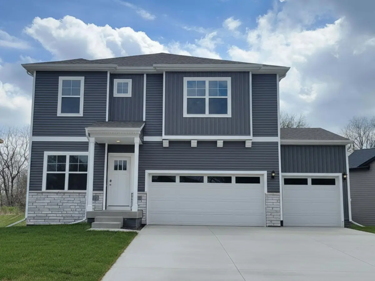 3329 Artesian Road, Marion, IA 52302 - #1