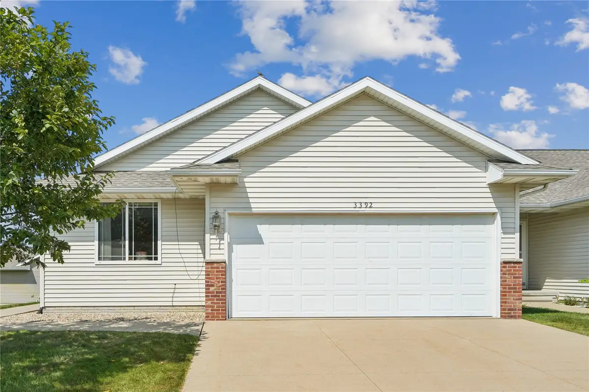 3392 Prairie Bend Circle, Marion, IA 52302 - #1