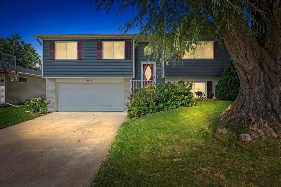 2540 Copper Dr, Marion, IA 52302 - #3