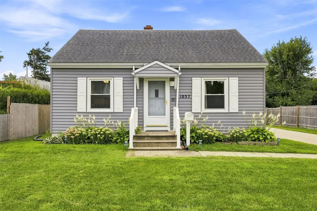 1037 Staub Court Ne, Cedar Rapids, IA 52404 - #1