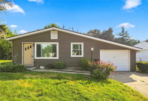 1360 Starry Drive, Marion, IA 52302