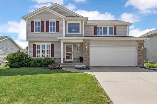 729 74th Street Ne, Cedar Rapids, IA 52402