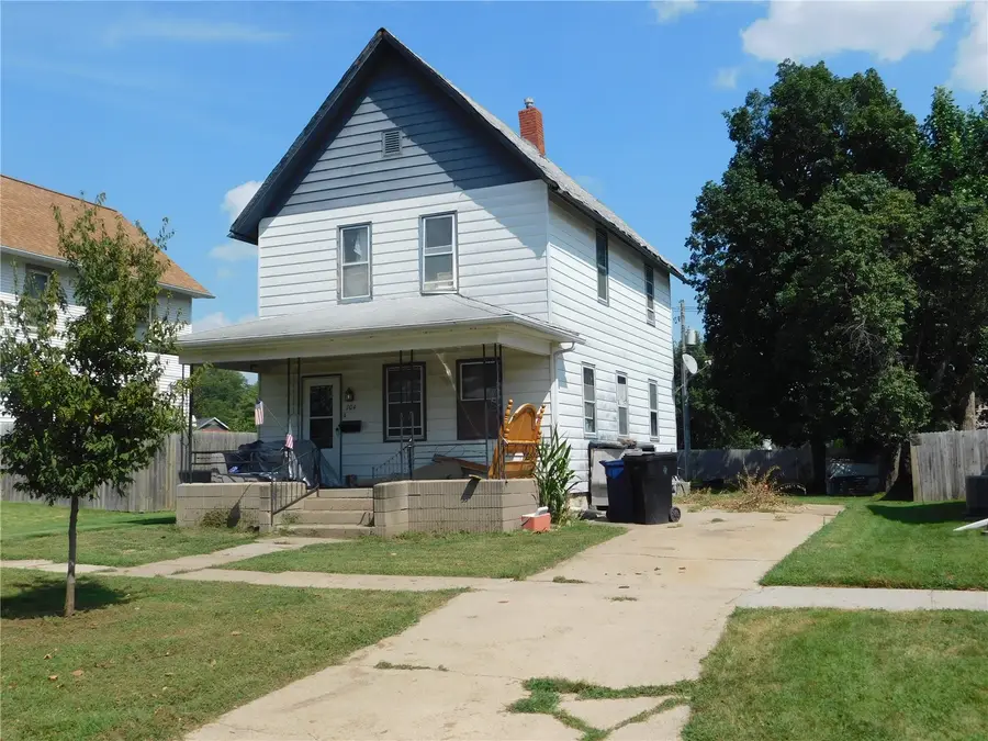 104 Walnut Street, Tipton, IA 52772 - #2