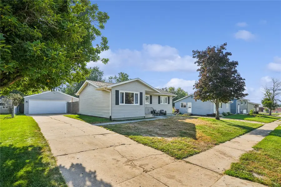 2985 4th Street, Marion, IA 52302 - #2